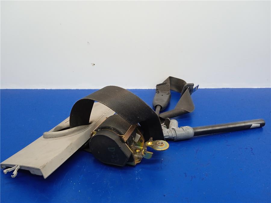 cinturon seguridad delantero izquierdo renaul