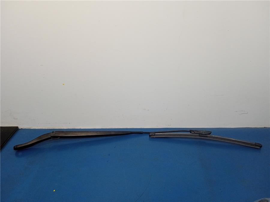 brazo limpiaparabrisas delantero izquierdo renault megane iii berlina 5p privilege