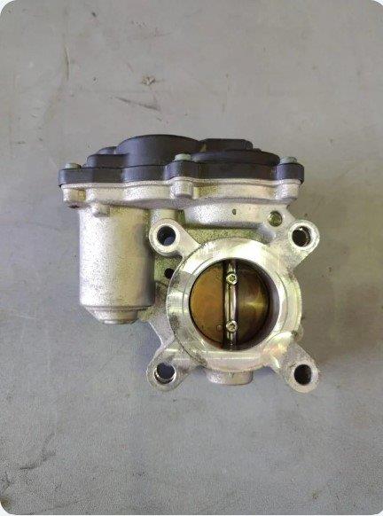 caja mariposa aire renault twingo iii zen