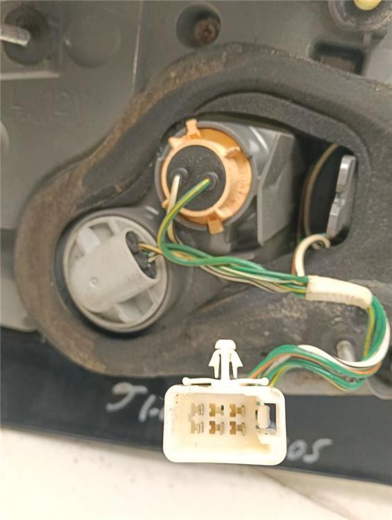 Piloto Trasero Izquierdo TOYOTA