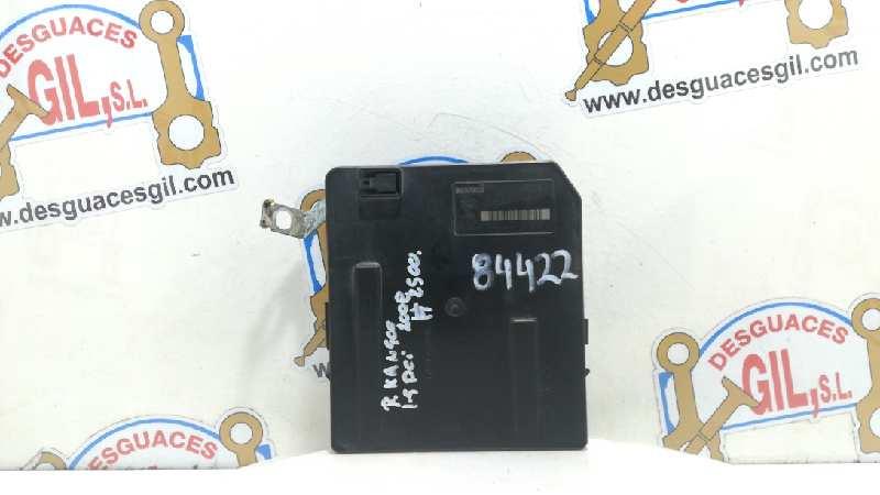 caja reles renault kangoo ii (f/kw0) authentique