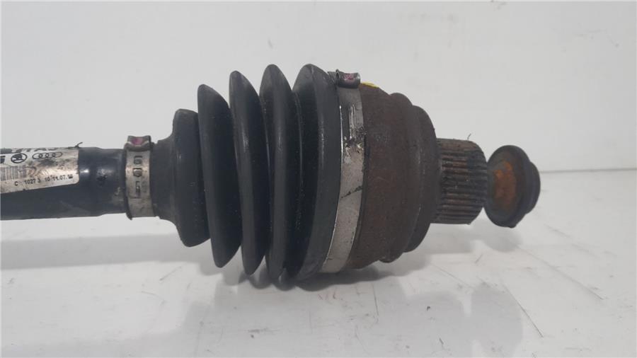 Transmision Delantera Izquierda AUDI