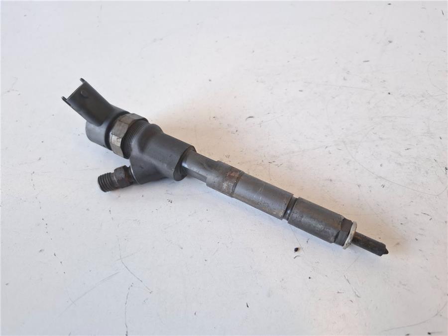 inyector toyota auris (e15) 1ndtv