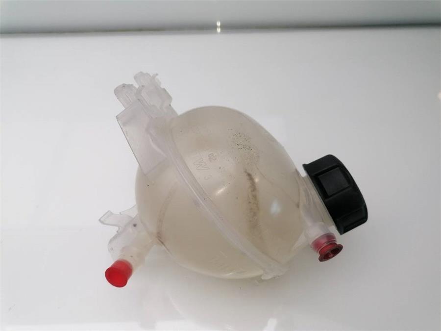 deposito refrigerante peugeot 208 *