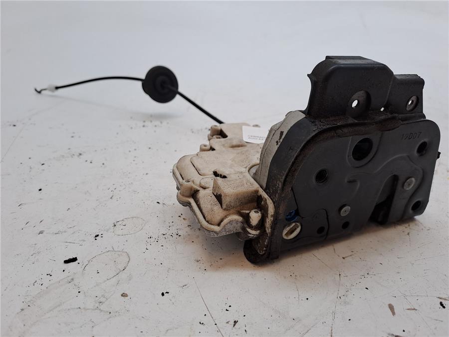 Cerradura Puerta Delantera Derecha