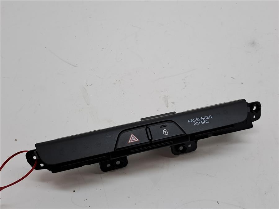 interruptor luces emergencia kia stonic 1.0 t  gdi