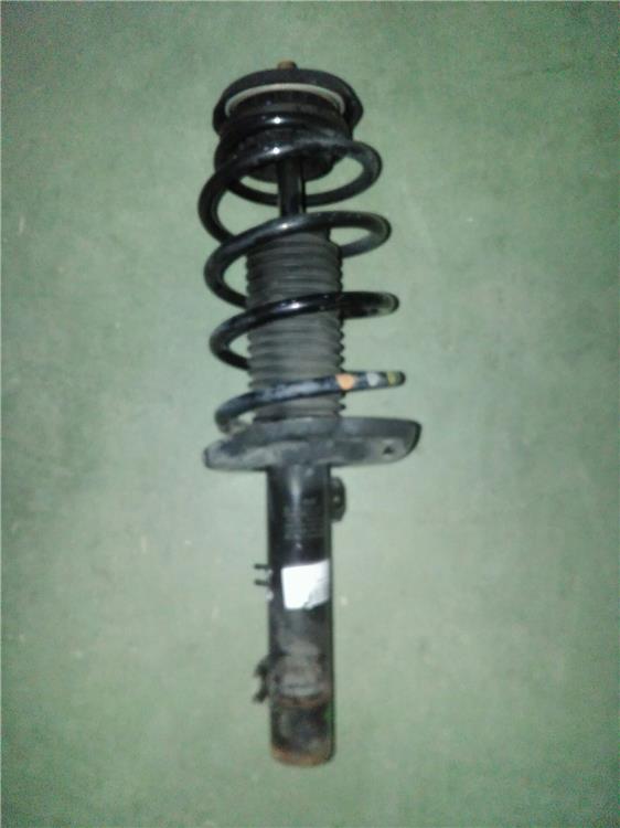 amortiguador delantero derecho peugeot 208 *