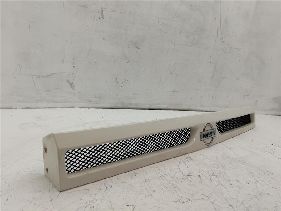 Rejilla Capo NISSAN TRADE 3.0 Diesel