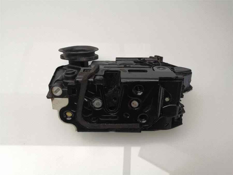 cerradura puerta trasera izquierda volkswagen golf vi variant (aj5) 1.6 tdi dpf