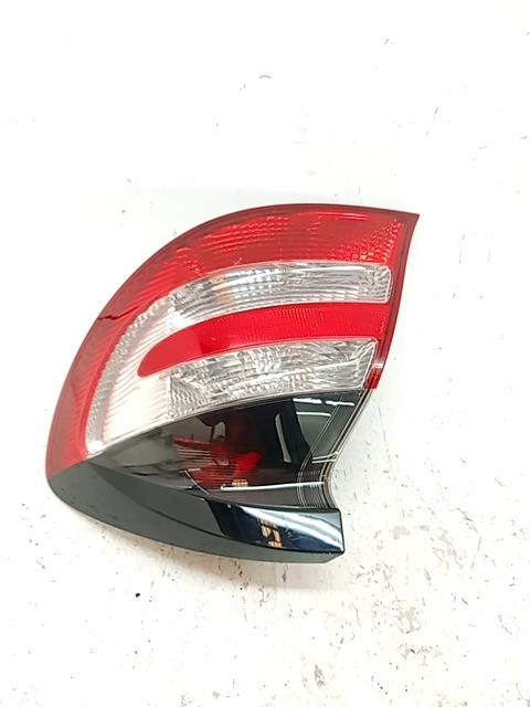 piloto trasero derecho mercedes benz clase clc (cl203) clc c 180 kompressor (203.746)