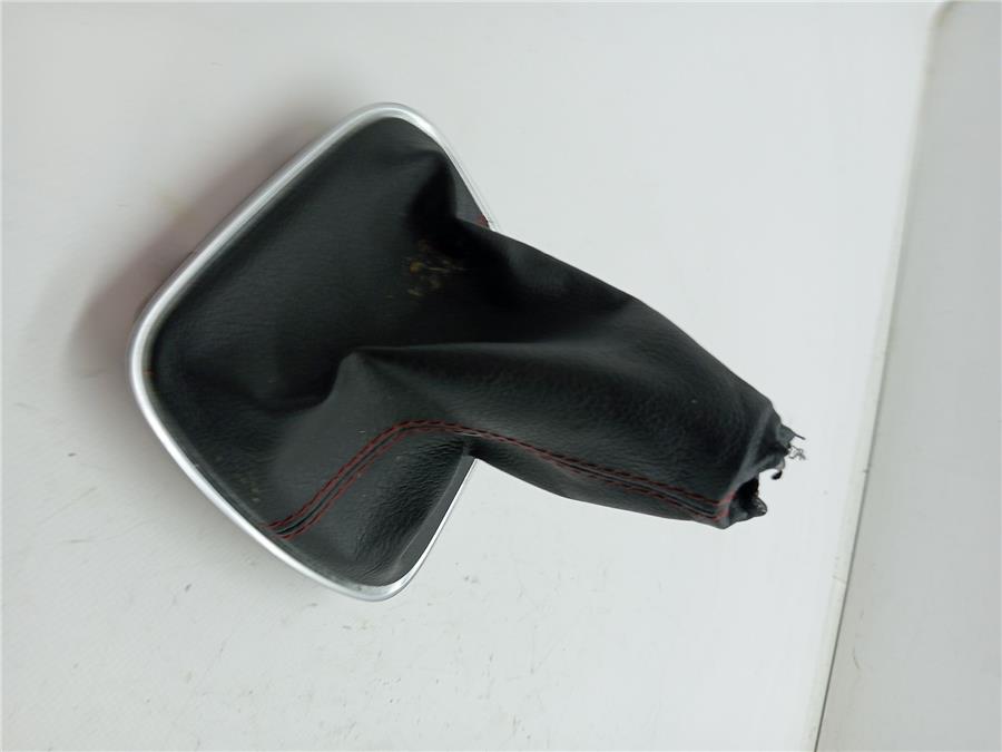 guardapolvo palanca cambio volkswagen polo (6c1) *