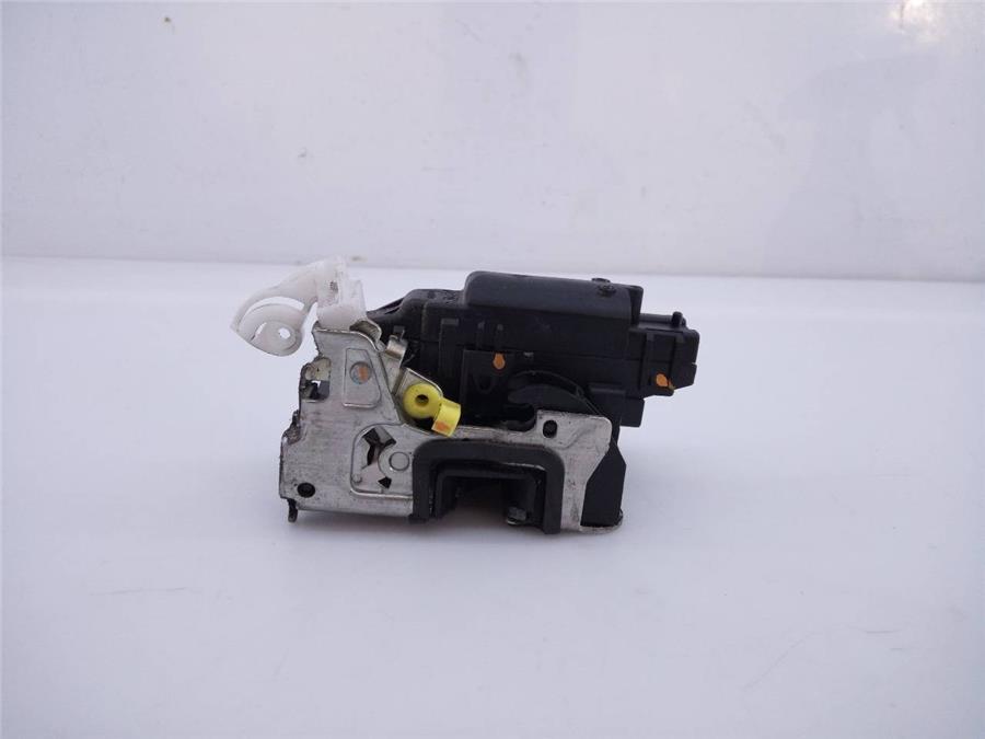 cierre electromagnetico trasero izquierdo dacia lodgy stepway