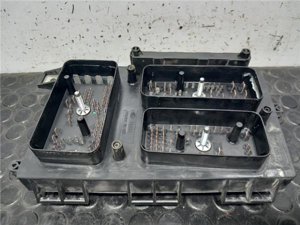 Caja Fusibles/Rele Opel Astra H GTC
