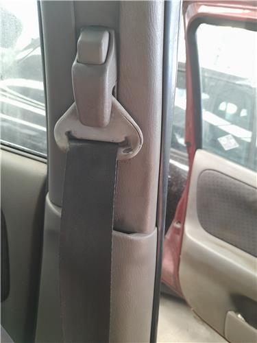 cinturon seguridad delantero izquierdo nissan primera berlina (p11)(1996 >) 1.6 16v