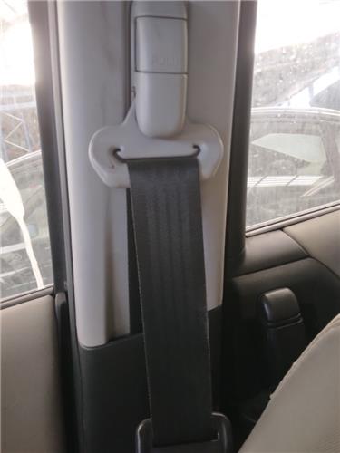 cinturon seguridad delantero derecho mazda 5