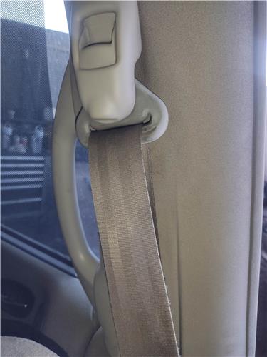 cinturon seguridad delantero izquierdo renaul