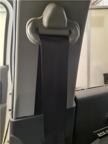 cinturon seguridad delantero derecho suzuki celerio (2014 >) 1.0 ga [1,0 ltr.   50 kw 12v cat]