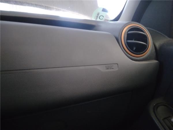 airbag salpicadero dacia duster i (2010 >) 1.2 ambiance 4x2 [1,2 ltr.   92 kw 16v tce cat]