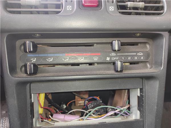 mandos calefaccion aire acondicionado mazda 323 berlina bg