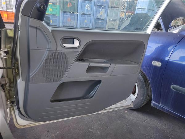 guarnecido puerta delantera derecha ford fusion (cbk)(2002 >) 1.4 ambiente [1,4 ltr.   59 kw 16v cat]
