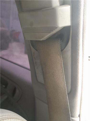 cinturon seguridad delantero izquierdo mercedes benz clase c (bm 203) berlina (02.2000 >) 2.7 270 cdi (203.016) [2,7 ltr.   125 kw cdi 20v cat]