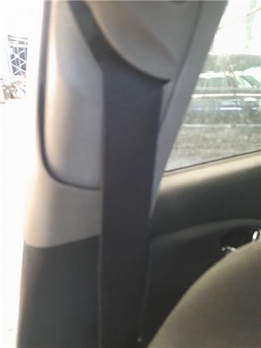 cinturon seguridad delantero derecho ford focus sedán (dfw) 1.6 16v