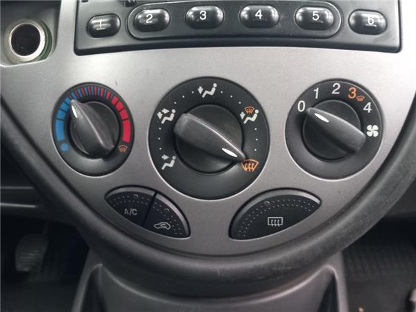 mandos calefaccion / aire acondicionado ford focus (daw, dbw) 1.6 16v