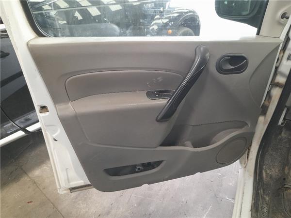 guarnecido puerta delantera izquierda renault kangoo ii (f/kw0)(2008 >) 1.5 furgón compact comfort [1,5 ltr.   50 kw dci diesel]