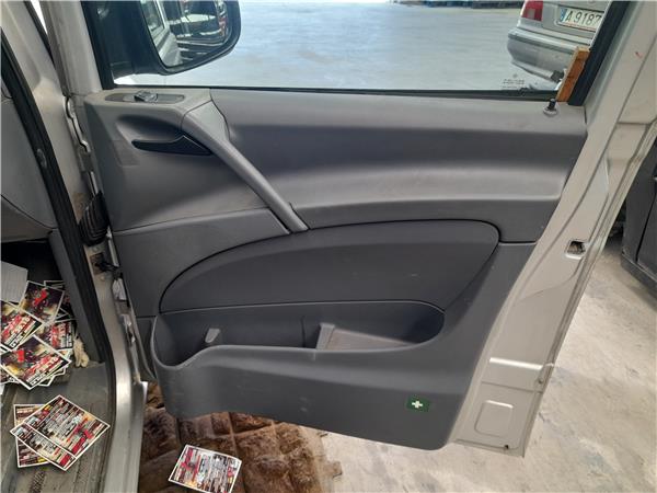 guarnecido puerta delantera derecha mercedes benz vito / mixto furgón (w639) 115 cdi