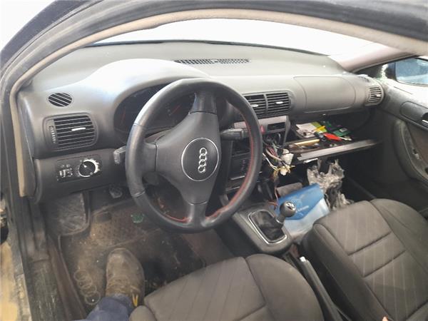 Salpicadero Audi A3 1.9 TDI Ambiente