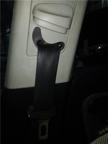 cinturon seguridad delantero derecho seat cor