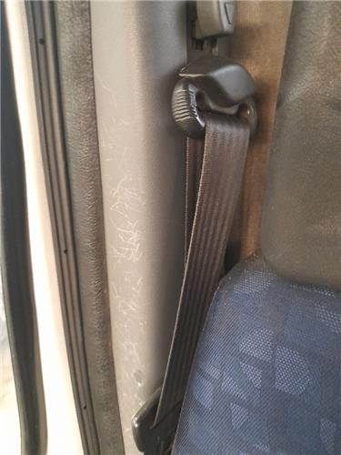 cinturon seguridad delantero derecho iveco daily furgón (1999 >) 2.3 29   l 12 combi, techo elevado [2,3 ltr.   85 kw diesel]