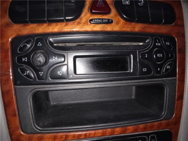 Radio / Cd Mercedes-Benz Clase C 2.2