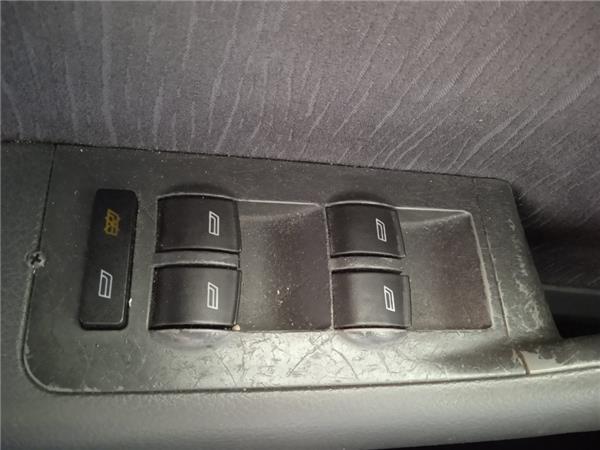 botonera puerta delantera izquierda audi a6 berlina (4b2)(1997 >) 1.8 t [1,8 ltr.   110 kw 20v turbo]