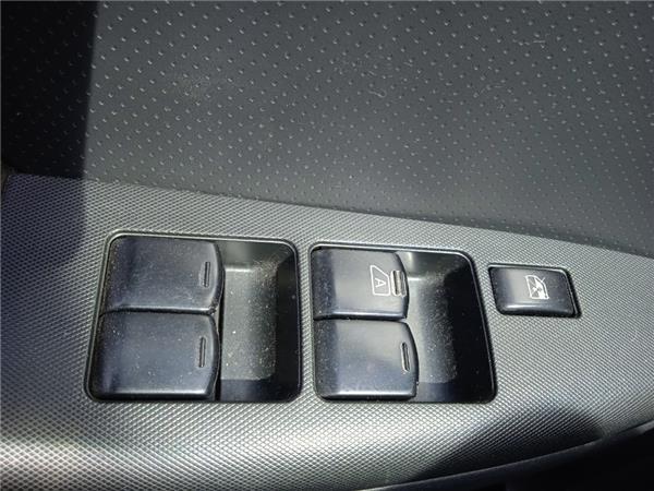 botonera puerta delantera izquierda nissan note (e11e)(01.2006 >) 1.5 acenta [1,5 ltr.   63 kw dci turbodiesel cat]