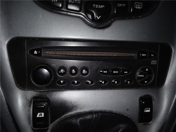 radio / cd citroen xsara picasso (1999 >) 1.6 hdi 110 exclusive [1,6 ltr.   80 kw hdi cat (9hy / dv6ted4)]