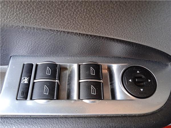 botonera puerta delantera izquierda ford focus cabrio (ca5)(2006 >) 2.0 trend (02.2008 >) [2,0 ltr.   100 kw tdci cat]