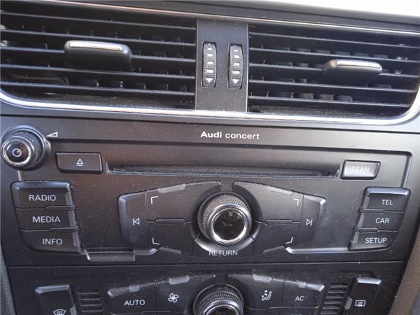 Radio / Cd Audi A4 Avant 2.0 Básico