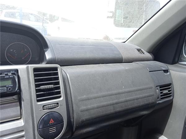 airbag salpicadero nissan x trail (t30)(06.2001 >) 2.2 xe 4x2 (tracción delantera) [2,2 ltr.   100 kw dci diesel cat]