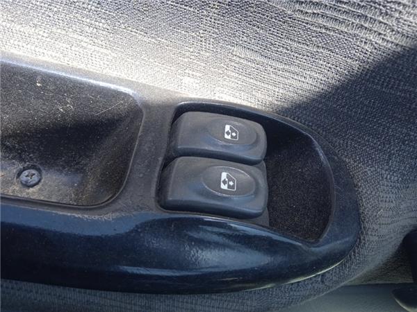 botonera puerta delantera izquierda renault scenic rx4 (ja0)(2000 >) 1.9 dci [1,9 ltr.   75 kw dci diesel cat]