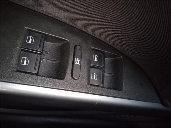 botonera puerta delantera izquierda seat leon (1p1)(05.2005 >) 1.6 reference [1,6 ltr.   77 kw tdi]