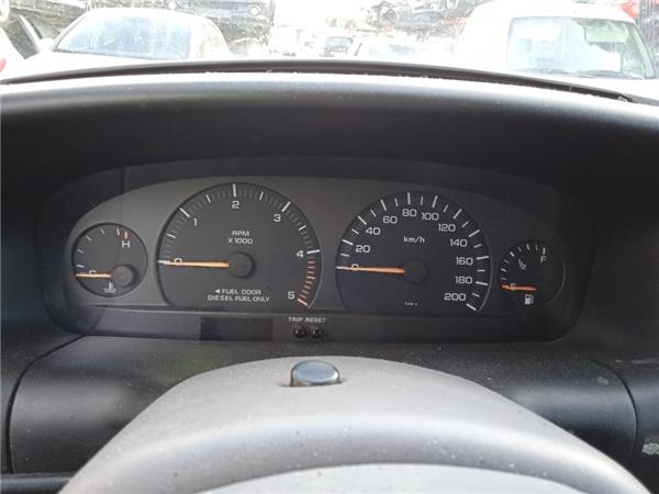 cuadro instrumentos chrysler voyager gs (1996 >) 2.5 td le [2,5 ltr.   85 kw turbodiesel]