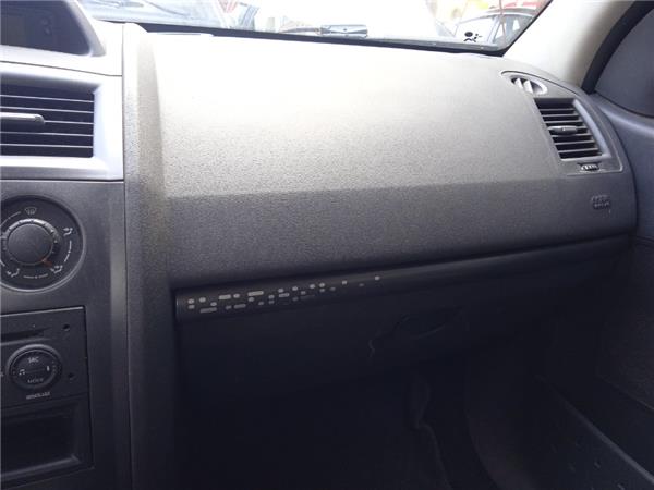 airbag salpicadero renault megane ii berlina 5p (10.2002 >) 1.5 confort authentique [1,5 ltr.   63 kw dci diesel cat]