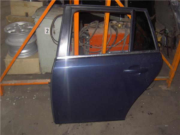 puerta trasera izquierda cadillac bls (2006 >) 2.0 business wagon [2,0 ltr.   129 / 147 kw (bio power) 16v turbo cat]
