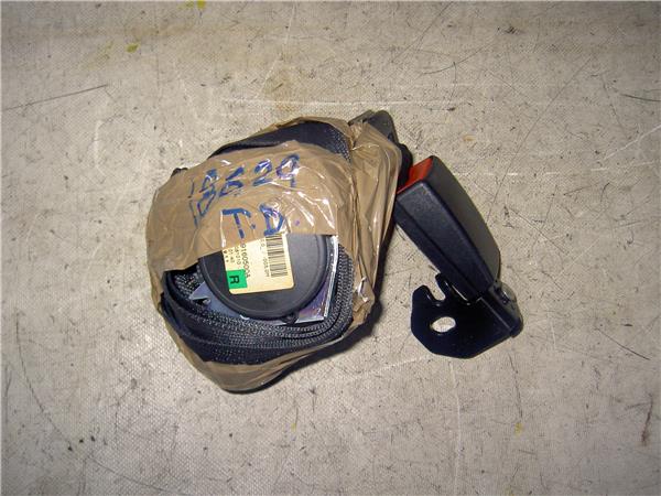 cinturon seguridad trasero derecho opel corsa d (2006 >) 1.3 cdti