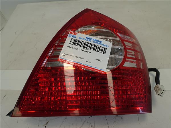 piloto trasero derecho hyundai elantra xd 200
