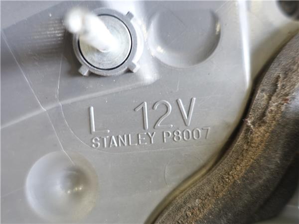 Piloto Trasero Izquierdo Toyota 1.8