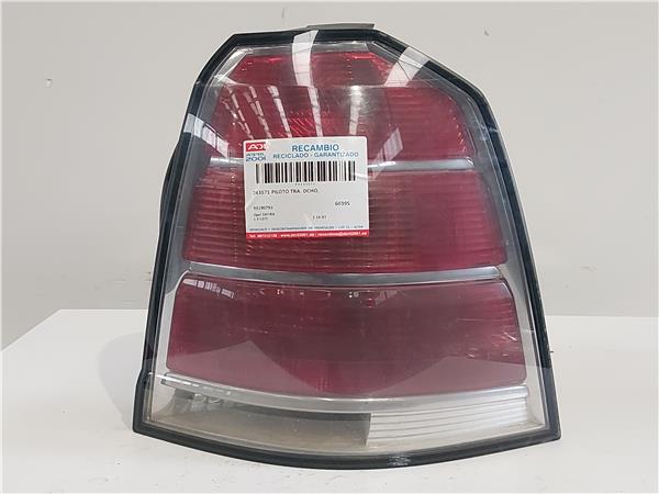 piloto trasero derecho opel zafira 19 cdti