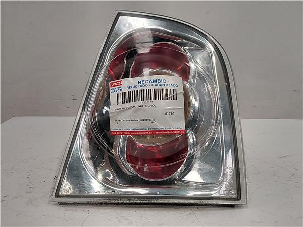 piloto trasero derecho skoda octavia berlina