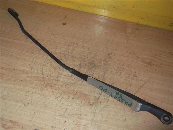 brazo limpiaparabrisas delantero derecho volk